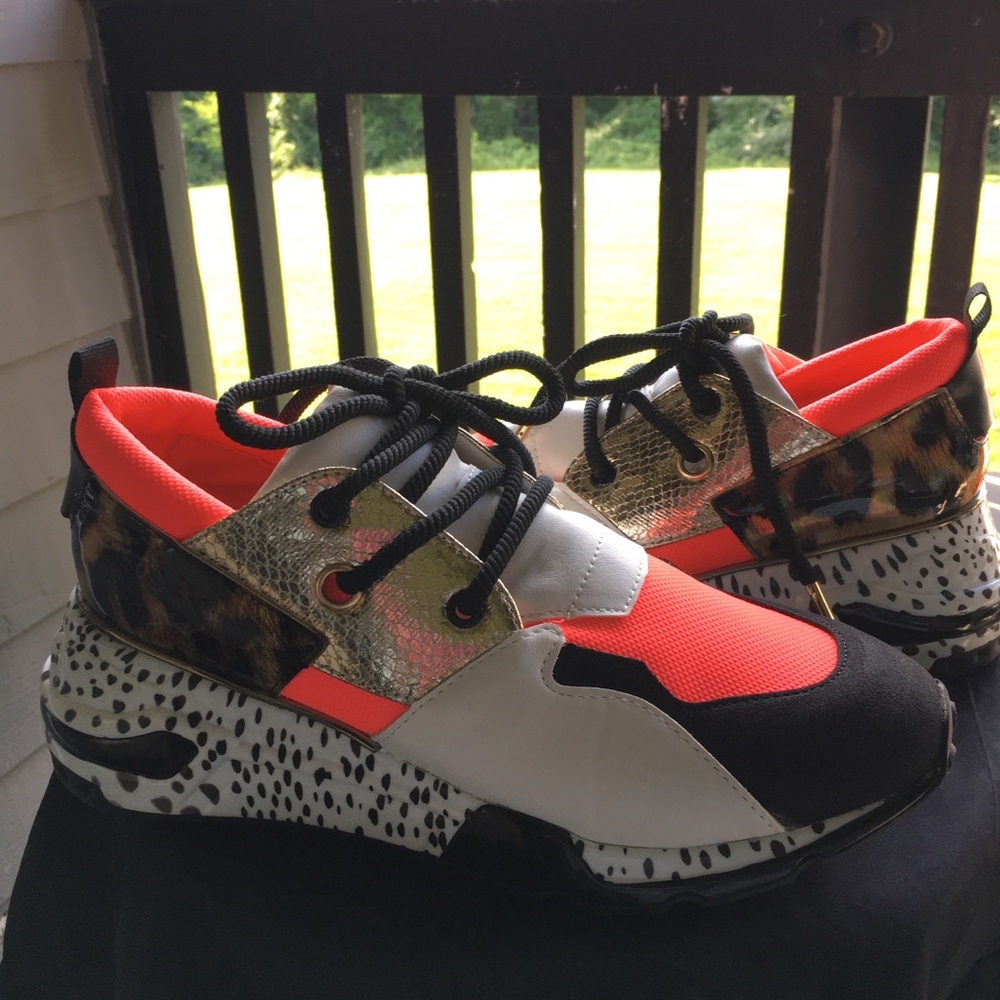 Multi color a leather Steve Madden sneakers